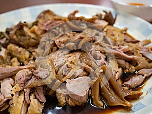 Chinese stewed duck,In the auspiciousness of Thai people of Chinese descent in Thailand,Showing respect