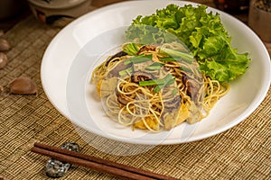 Chinese stir fried noodle