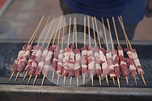 Chinese-style barbecue to the world, skewers