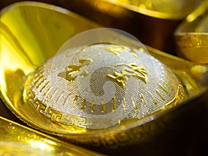 Chinese style gold ingots value