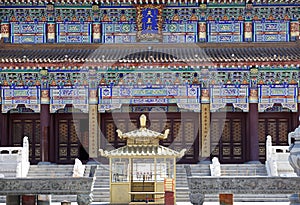 Chinese temple architecture