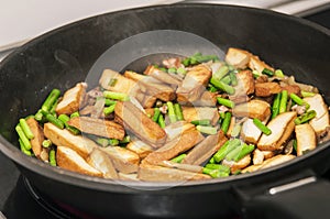 Chinese tofu with green vegetables