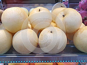 Chinese white pear on sale in Singapore
