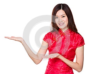 Chinese woman with two open hand palm