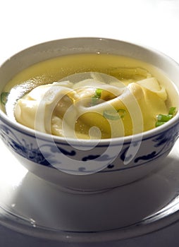 Chinese wonton soup