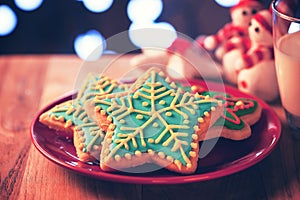 Chirstmas snow flake cookies for christmast night snack