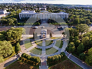 Chisinau, the Triumphal Arch, The Great National Assembly Square photo
