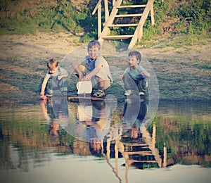 Chlidren play with ship