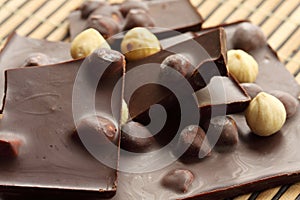 Chocolate bars with hazelnut