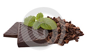 Chocolate bars and mint leaf