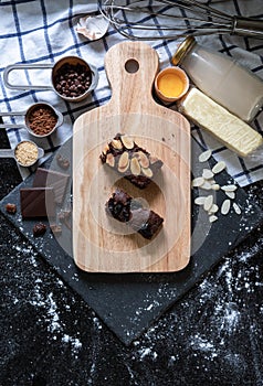 Chocolate brownies, with ingredients