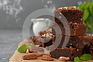 Chocolate brownies with nuts