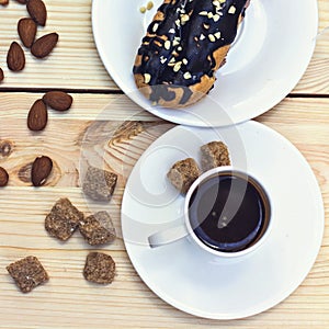 Chocolate cake (eclair)