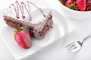 Chocolate cake with strawberries