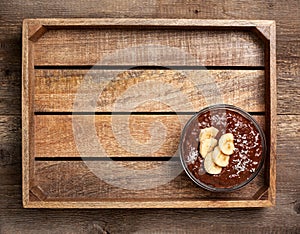 Chocolate chia pudding with banana