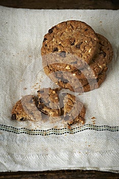 Chocolate chip cookies on withe cheesecloth