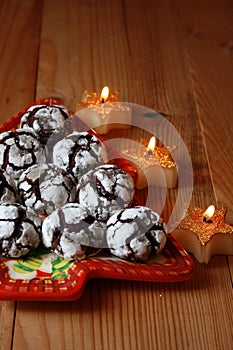 Chocolate crinkles