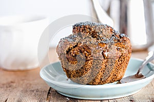 Chocolate muffins with carob, honey, raisins and poppy seeds, d