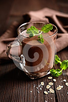 Chocolate oatmeal smoothie