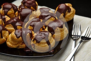 Chocolate profiterole