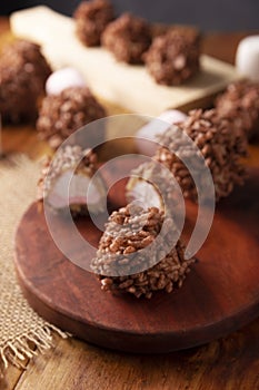 Chocolate puffed rice balls Treats