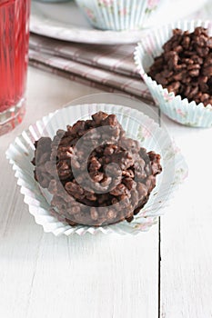 Chocolate rice cakes