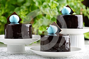 Chocolate sensation round cake