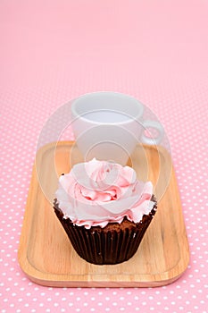 Chocolate Strawberry cup cake