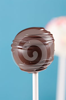 Chocolate topping cake pop
