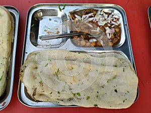 Chola Kulcha- Spicy street food of Delhi