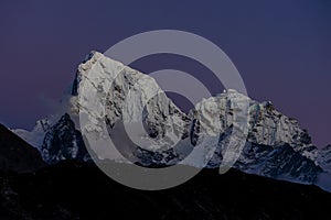 Cholatse mountain view on Nepal trekking EBC hiking route