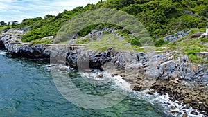 Chong Isariyabhorn Chong Kao Kad or Cape Maha Vajiravudh