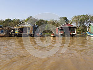 Chong Kneas - Colorful floating Village in Tonle Sap lake
