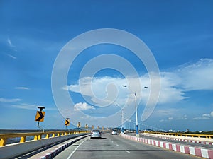 Chonramakvitee bridge is a newly built bridge along the beach