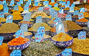 Choose some Persian spices, Vakil Bazaar, Shiraz, Iran