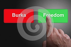 Choosing between the obligation to wear the burka and freedom