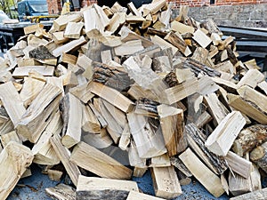 Chopped wood