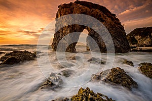 Choppy sea and a magnificent sunrise at Horsehead Rock Australia