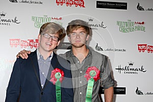 Chris Brochu, Doug Brochu