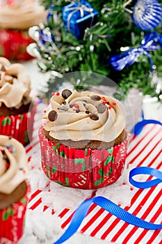 Christmas cupcakes - chocolate cupcake with buttercream frosting