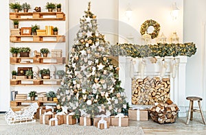 Christmas decor. Christmas tree decorations homes