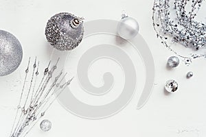 Christmas decoration colour themes: Silver