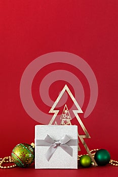 Christmas decoration gift box with red background