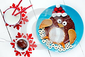 Christmas fun food idea for kids - penguin pancake