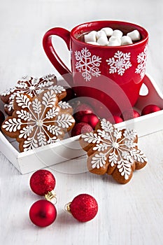 Christmas Gingerbread cookies and hot drink with marshmallows