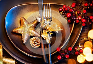 Christmas Holiday Table Setting