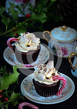 Christmas hot cocoa cupcakes