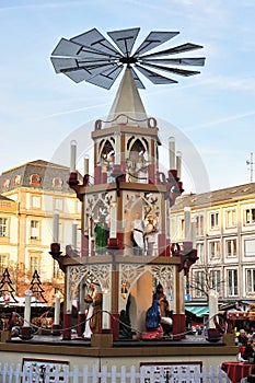Christmas market pyramide