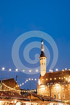 Christmas Market On Town Hall Square - Raekoja Plats In Tallinn,