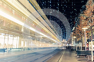 Christmas shopping in the decorated Bahnhofstrasse - 8 photo